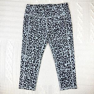 Leopard High‎ Rise Shaping Performance Leggings size XL